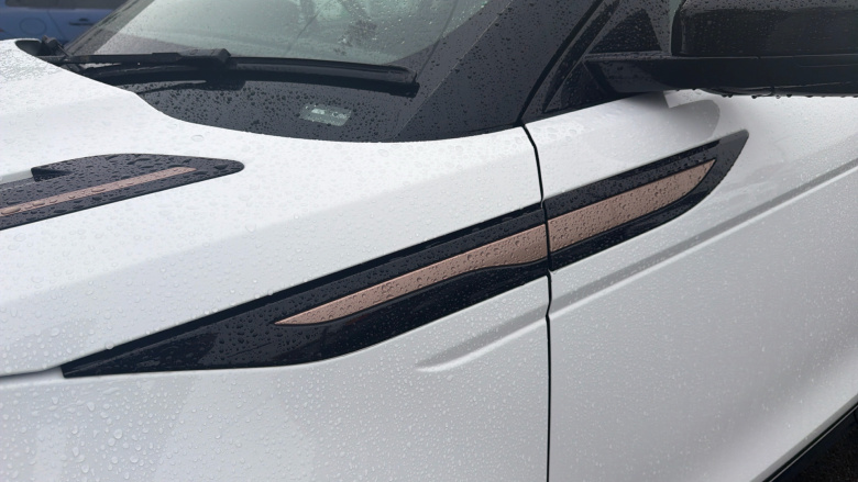 Land Rover Range Rover Evoque 2.0 D200 R-Dynamic S 5dr Auto Diesel Hatchback